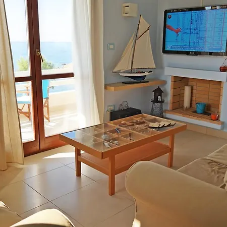 Villa Morfes Ii *